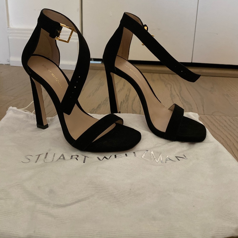 Stuart Weitzman heels - never worn